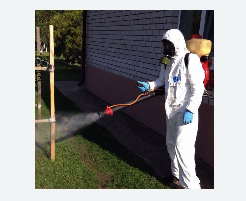 травля клещей на участке в Бирюсинске